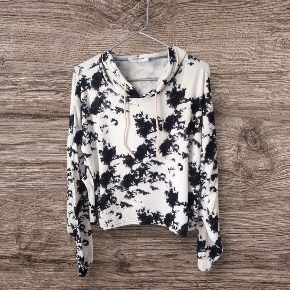 Double Zero Black and White Tie-Dye Hoodie Size Small - Picture 1 of 3
